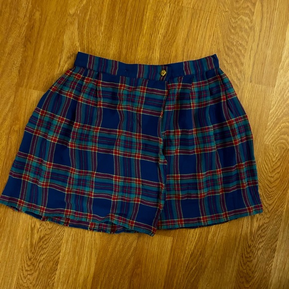 Vintage plaid mini skirt - Picture 2 of 3
